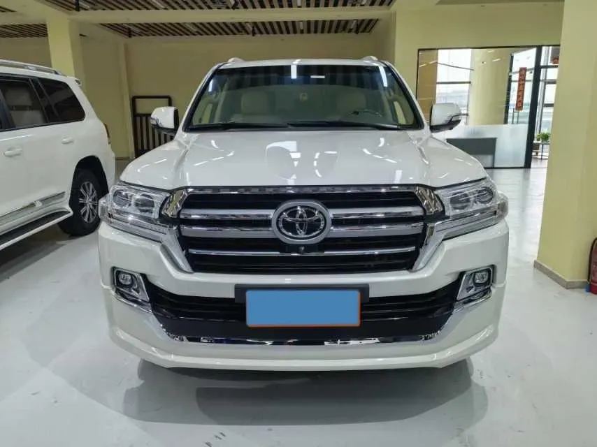 2018 Polestar 1 2.0T 326HP L4 8AT PHEV 34KWH,autocango,china used car exporter,china ev exporter,chinese used car exporter,chinese used ev exporter