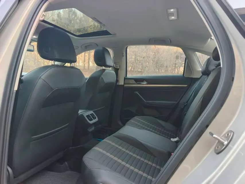 2019 Volkswagen Lavida 1.5L 116HP L4 6AT,autocango,china used car exporter,china ev exporter,chinese used car exporter,chinese used ev exporter