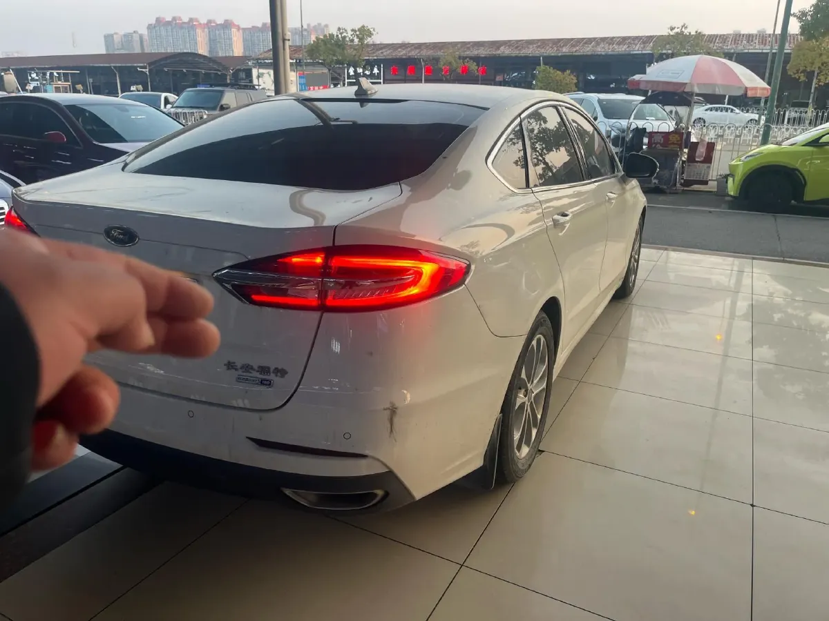 2020 Ford Mondeo 1.5T 182HP L4 6AT,autocango,china used car exporter,china ev exporter,chinese used car exporter,chinese used ev exporter