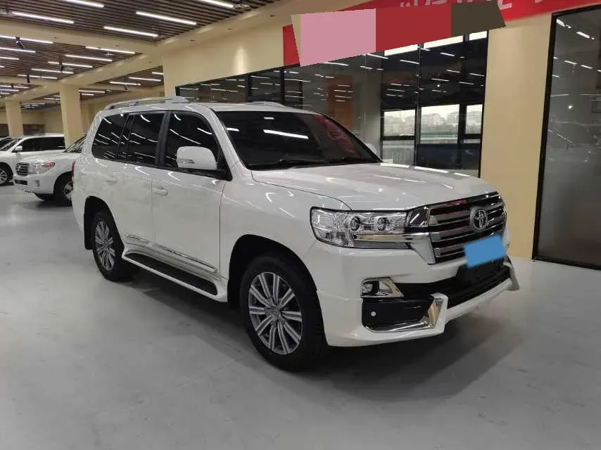 2019 Chevrolet Trax 1.0T 125HP L3 6AT,autocango,china used car exporter,china ev exporter,chinese used car exporter,chinese used ev exporter