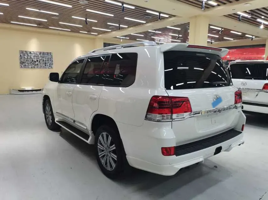 2019 Chevrolet Trax 1.0T 125HP L3 6AT,autocango,china used car exporter,china ev exporter,chinese used car exporter,chinese used ev exporter