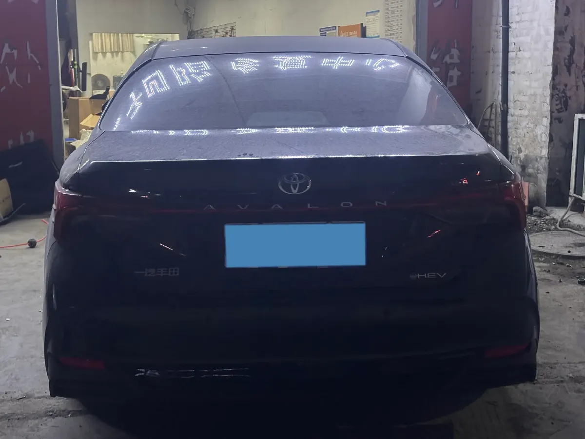 2024 Toyota Avalon 2.0L 152HP L4 E-CVT Hybrid,autocango,china used car exporter,china ev exporter,chinese used car exporter,chinese used ev exporter