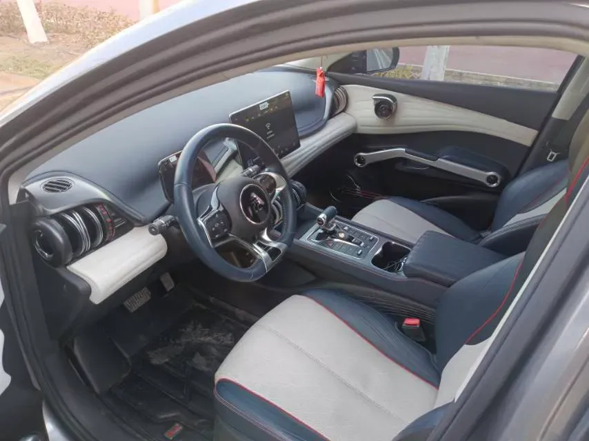 2022 Hycan Z03 BEV 64.23KWH,autocango,china used car exporter,china ev exporter,chinese used car exporter,chinese used ev exporter