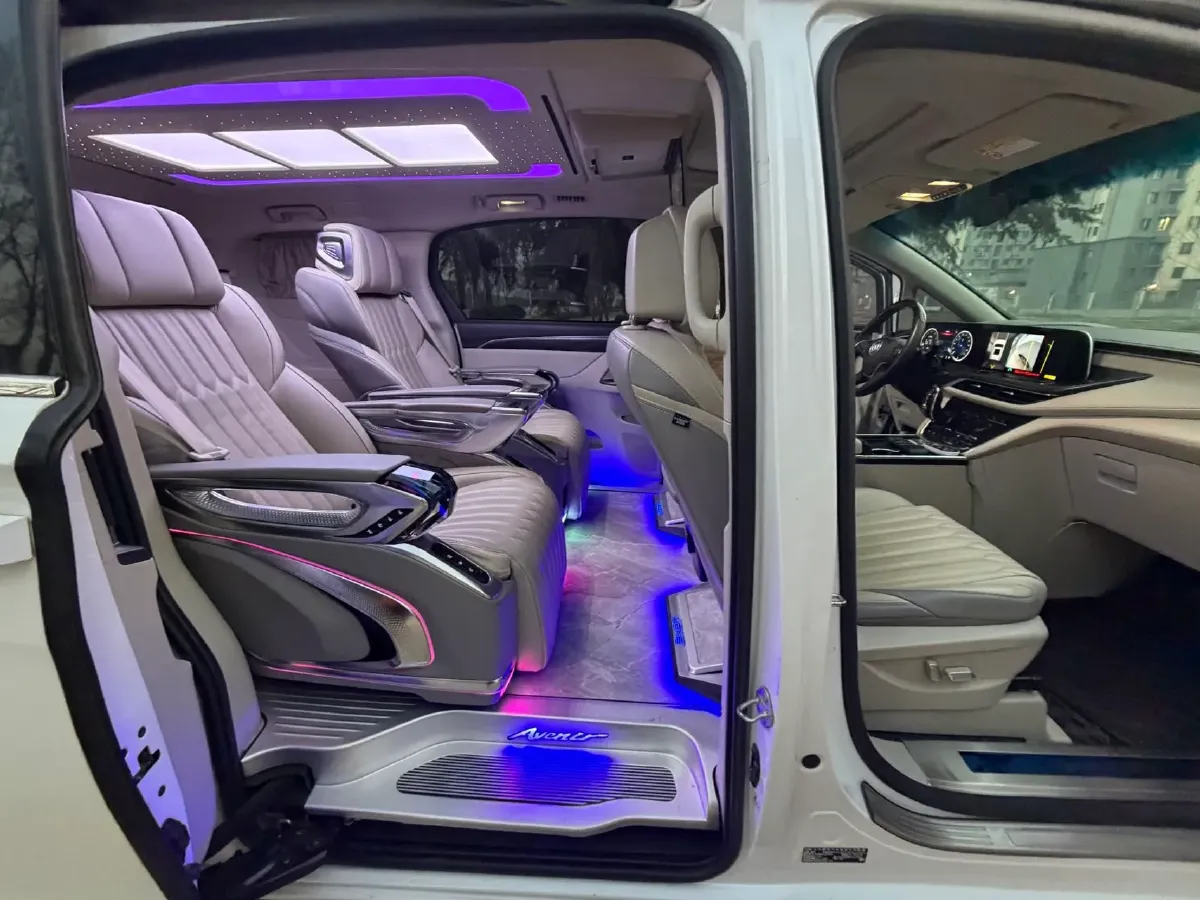 2020 Buick GL8 2.0T 237HP L4 9AT,autocango,china used car exporter,china ev exporter,chinese used car exporter,chinese used ev exporter