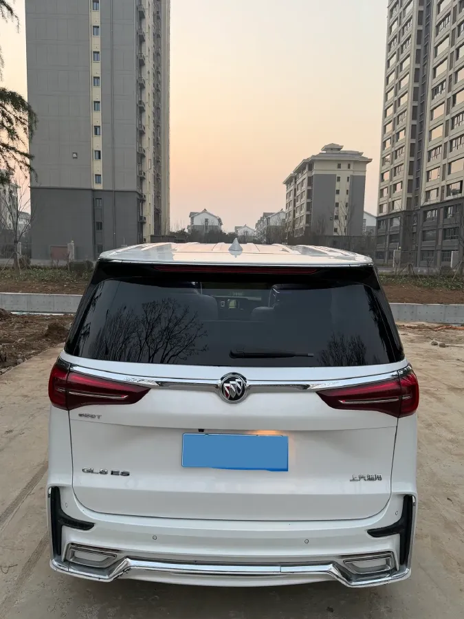 2020 Buick GL8 2.0T 237HP L4 9AT,autocango,china used car exporter,china ev exporter,chinese used car exporter,chinese used ev exporter
