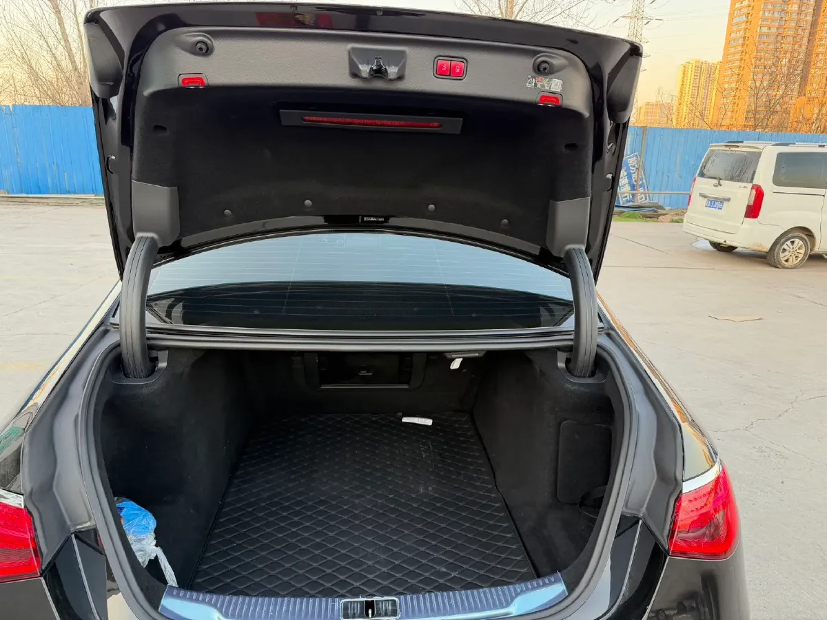 2022 Mercedes-Benz Maybach S Class 3.0T 367HP L6 9AT,autocango,china used car exporter,china ev exporter,chinese used car exporter,chinese used ev exporter