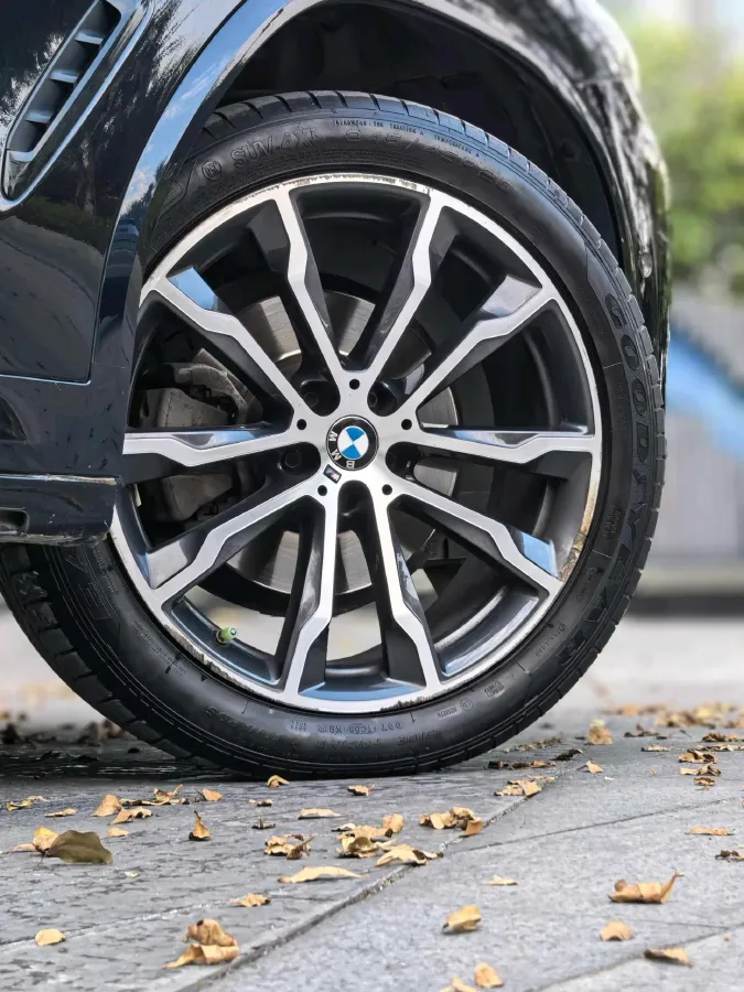 2022 BMW X3 2.0T 252HP L4 8AT,autocango,china used car exporter,china ev exporter,chinese used car exporter,chinese used ev exporter