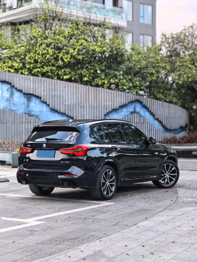 2022 BMW X3 2.0T 252HP L4 8AT,autocango,china used car exporter,china ev exporter,chinese used car exporter,chinese used ev exporter