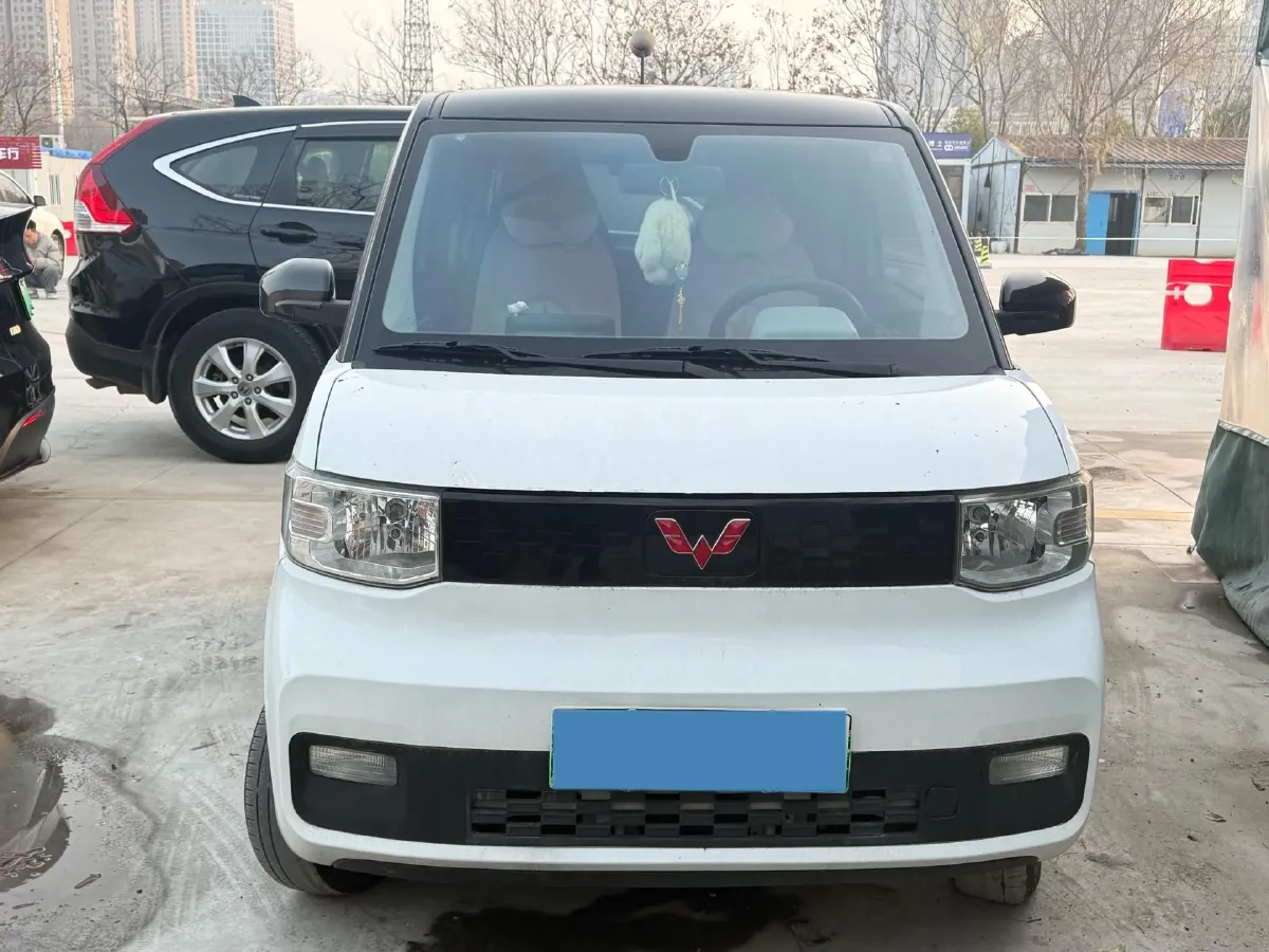2020 WuLing HongGuang MINI EV BEV 9KWH,autocango,china used car exporter,china ev exporter,chinese used car exporter,chinese used ev exporter