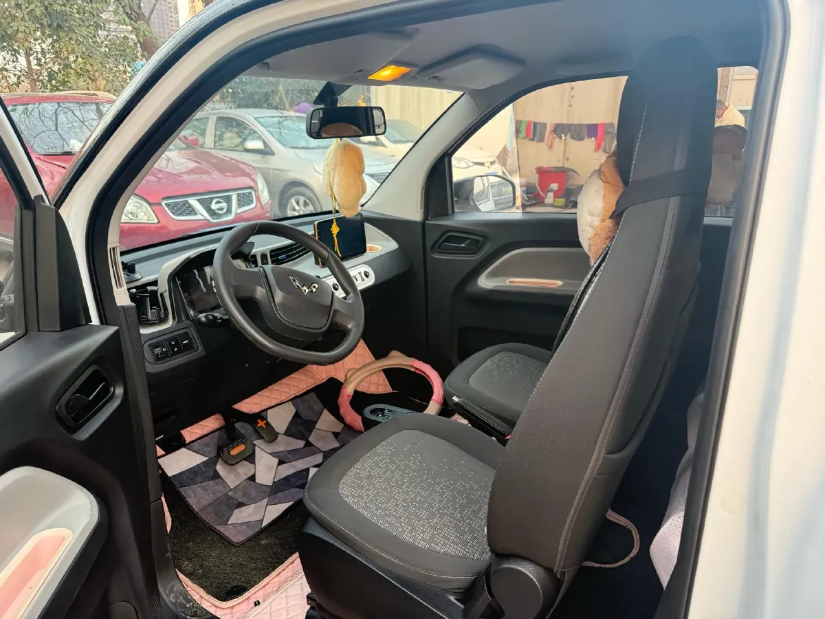 2020 WuLing HongGuang MINI EV BEV 9KWH,autocango,china used car exporter,china ev exporter,chinese used car exporter,chinese used ev exporter