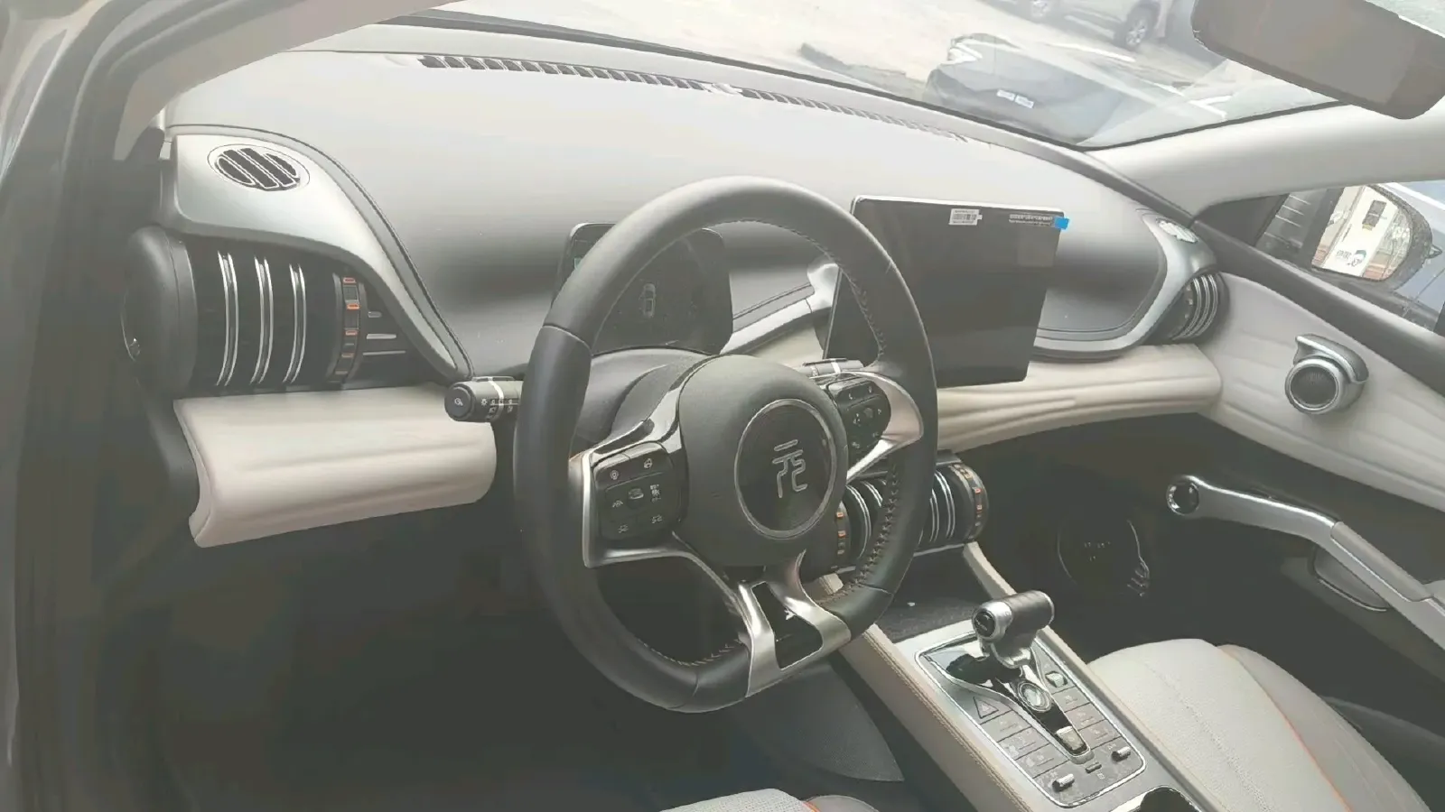 2024 BYD Yuan Plus BEV 49.92KWH,autocango,china used car exporter,china ev exporter,chinese used car exporter,chinese used ev exporter