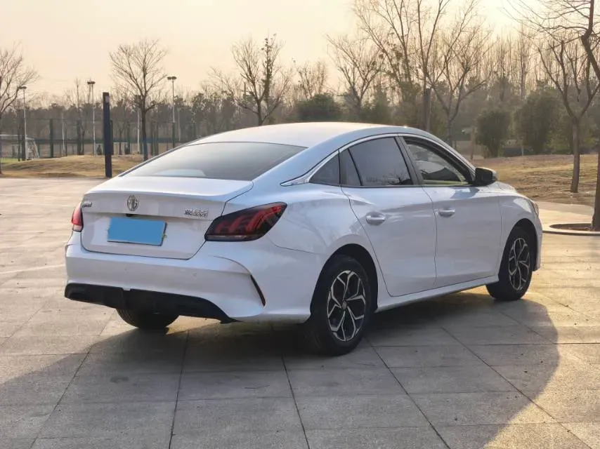 2023 MG 5 1.5L 129HP L4 5MT,autocango,china used car exporter,china ev exporter,chinese used car exporter,chinese used ev exporter