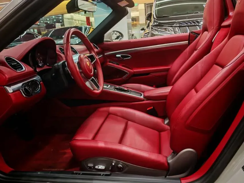 2020 Porsche 718 2.0T 250HP H4 7DCT,autocango,china used car exporter,china ev exporter,chinese used car exporter,chinese used ev exporter