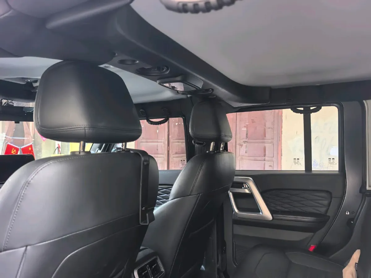 2023 Beijing BJ40 2.0T 163HP L4 8AT,autocango,china used car exporter,china ev exporter,chinese used car exporter,chinese used ev exporter