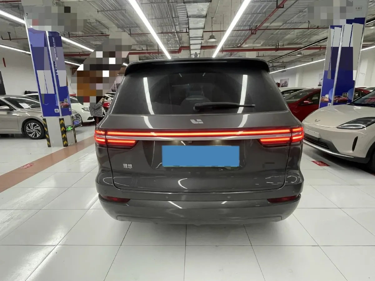 2021 Li ONE Range Extended 131HP REEV 40.5KWH,autocango,china used car exporter,china ev exporter,chinese used car exporter,chinese used ev exporter