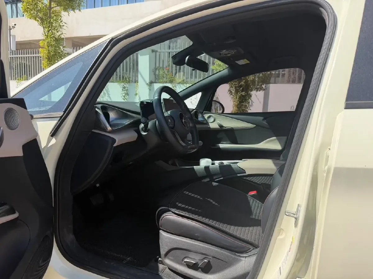 2023 BYD Dolphin BEV 44.928KWH,autocango,china used car exporter,china ev exporter,chinese used car exporter,chinese used ev exporter