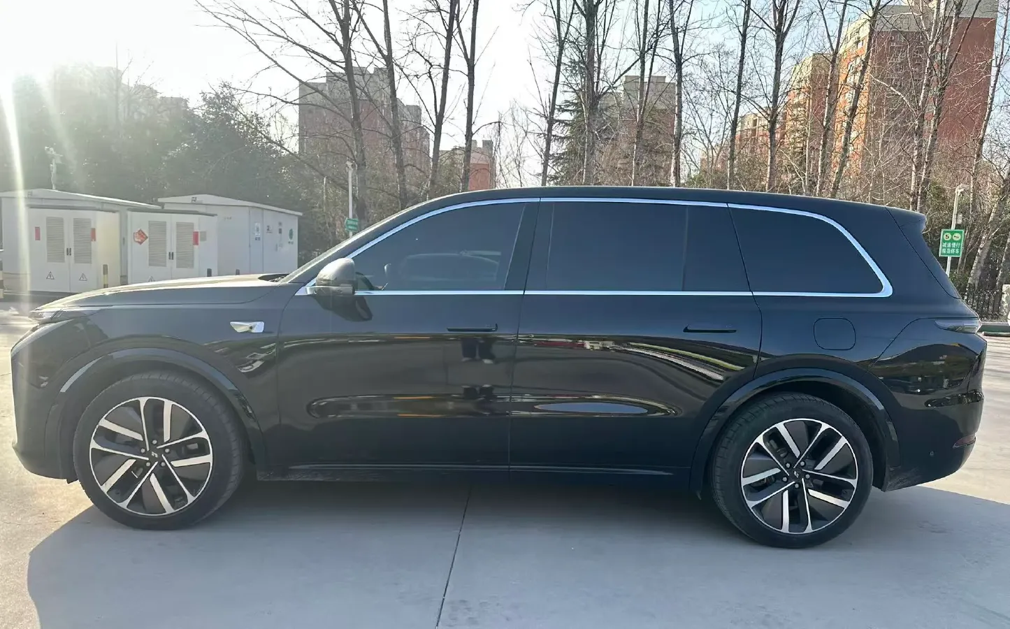 2023 Li L9 Range Extended 154HP REEV 42.6KWH,autocango,china used car exporter,china ev exporter,chinese used car exporter,chinese used ev exporter