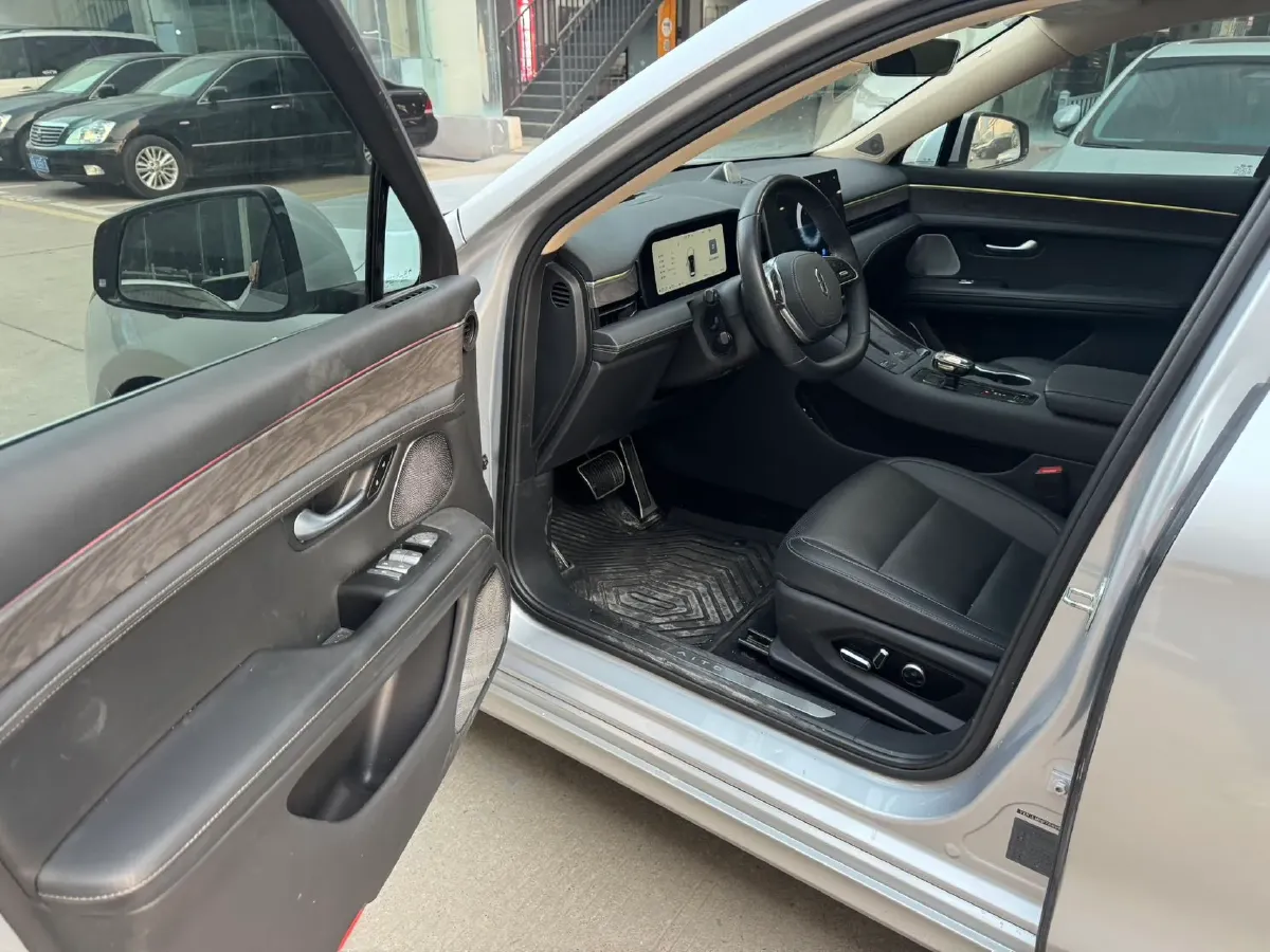 2023 HIMA AITO M5 1.5T 152HP L4 REEV 40KWH,autocango,china used car exporter,china ev exporter,chinese used car exporter,chinese used ev exporter