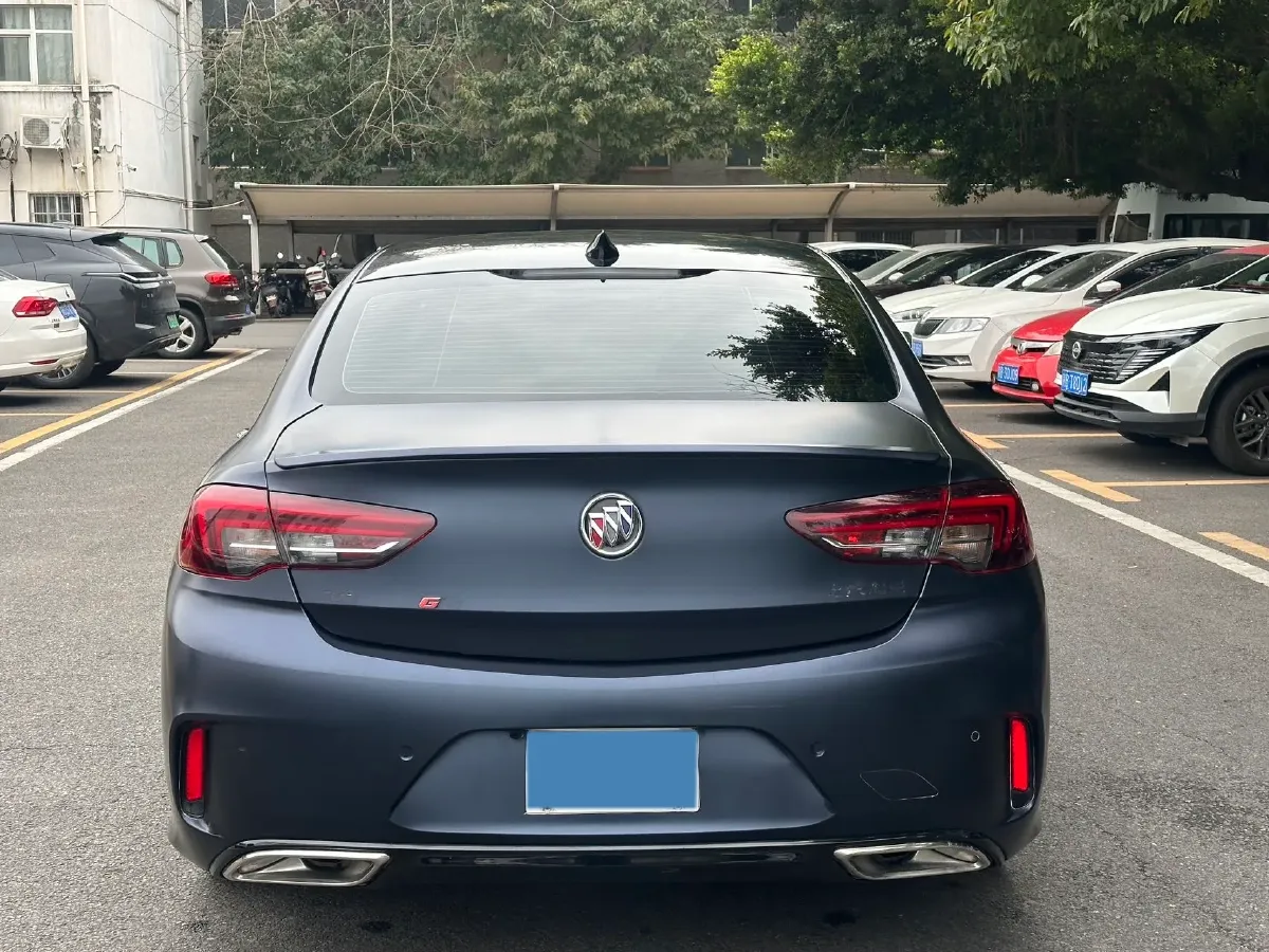 2019 Buick Regal 2.0T 261HP L4 9AT,autocango,china used car exporter,china ev exporter,chinese used car exporter,chinese used ev exporter