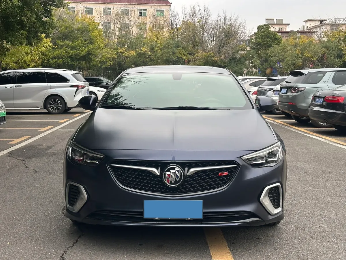 2019 Buick Regal 2.0T 261HP L4 9AT,autocango,china used car exporter,china ev exporter,chinese used car exporter,chinese used ev exporter