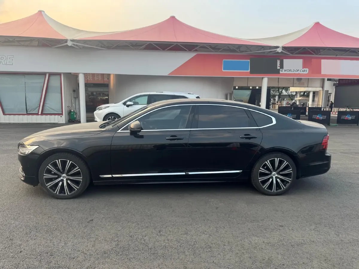 2024 Volvo S90 2.0T 250HP L4 8AT,autocango,china used car exporter,china ev exporter,chinese used car exporter,chinese used ev exporter