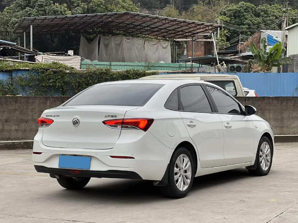 2021 Buick Excelle 1.5L 113HP L4 6AT,autocango,china used car exporter,china ev exporter,chinese used car exporter,chinese used ev exporter