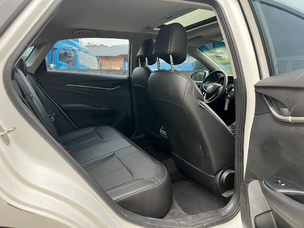 2021 Buick Excelle 1.5L 113HP L4 6AT,autocango,china used car exporter,china ev exporter,chinese used car exporter,chinese used ev exporter