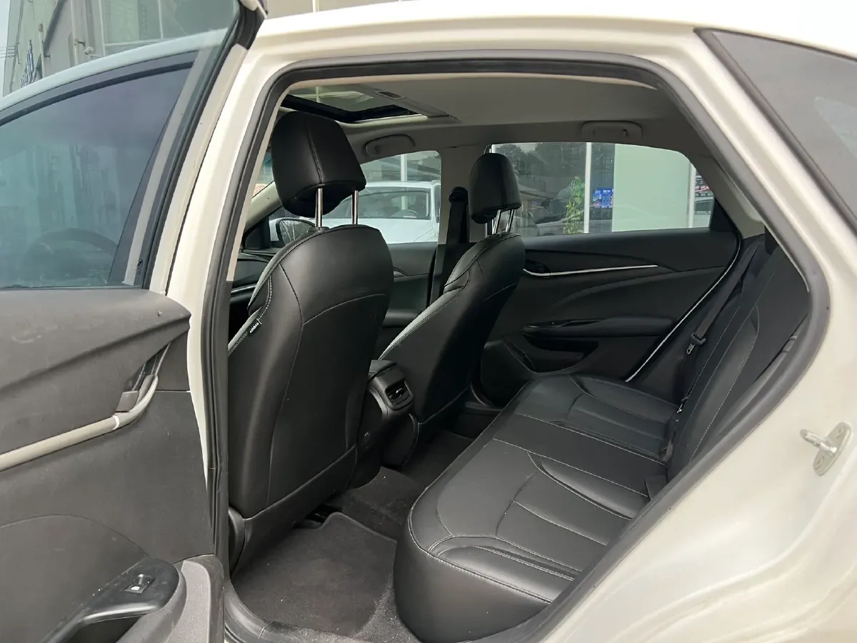 2021 Buick Excelle 1.5L 113HP L4 6AT,autocango,china used car exporter,china ev exporter,chinese used car exporter,chinese used ev exporter