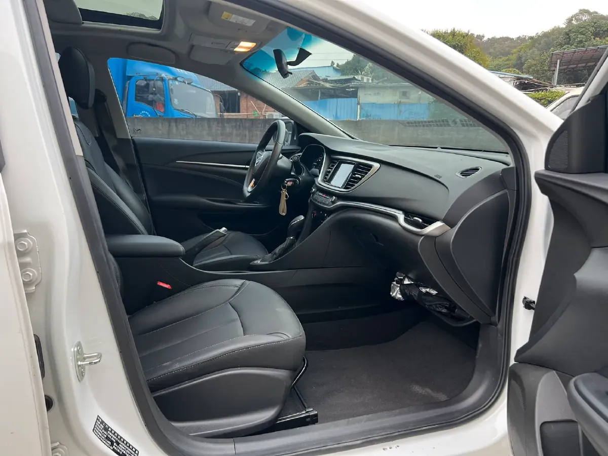 2021 Buick Excelle 1.5L 113HP L4 6AT,autocango,china used car exporter,china ev exporter,chinese used car exporter,chinese used ev exporter
