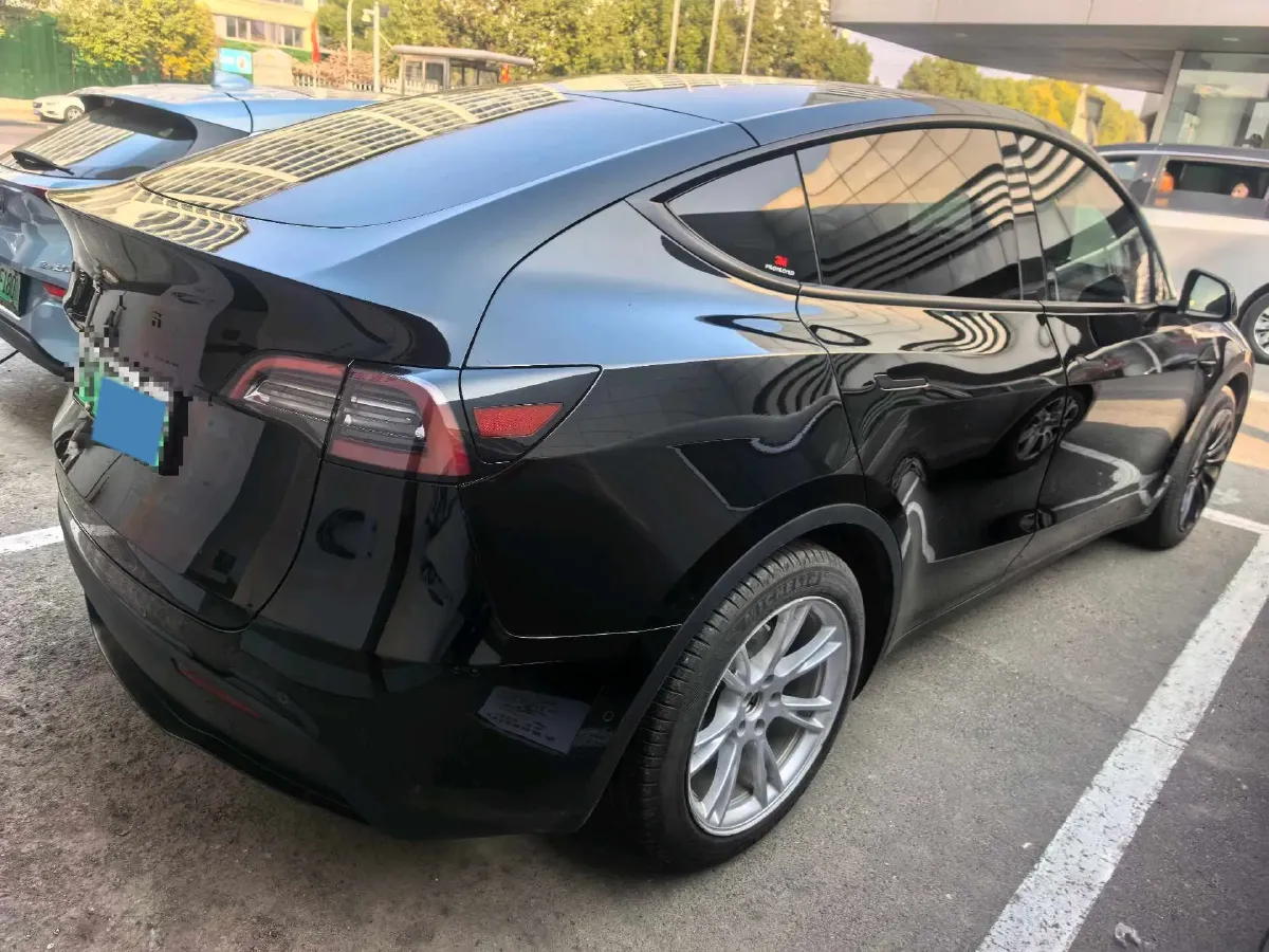2022 Tesla Model Y BEV 60KWH,autocango,china used car exporter,china ev exporter,chinese used car exporter,chinese used ev exporter