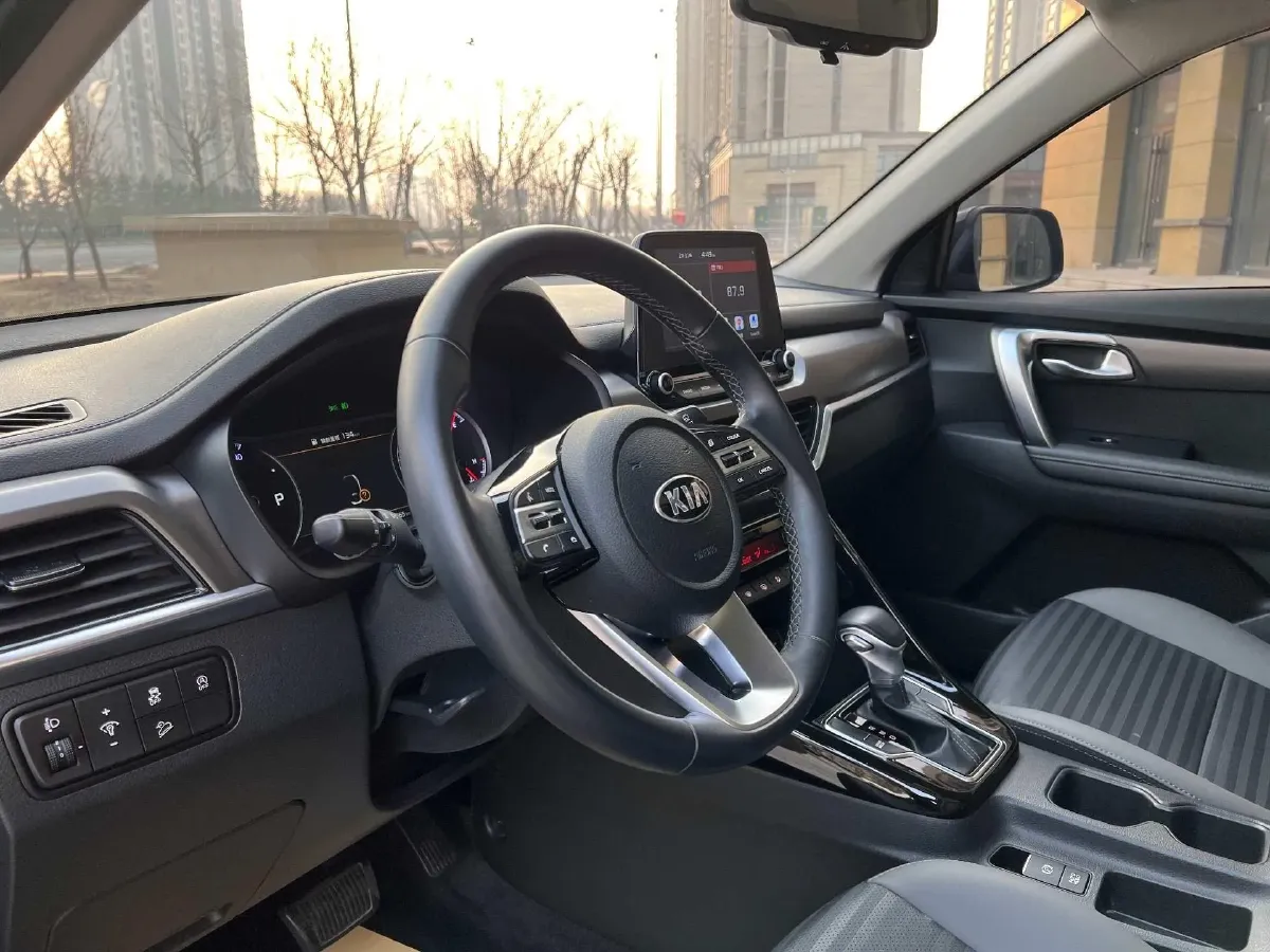 2019 Kia Sportage R 2.0L 160HP L4 6AT,autocango,china used car exporter,china ev exporter,chinese used car exporter,chinese used ev exporter