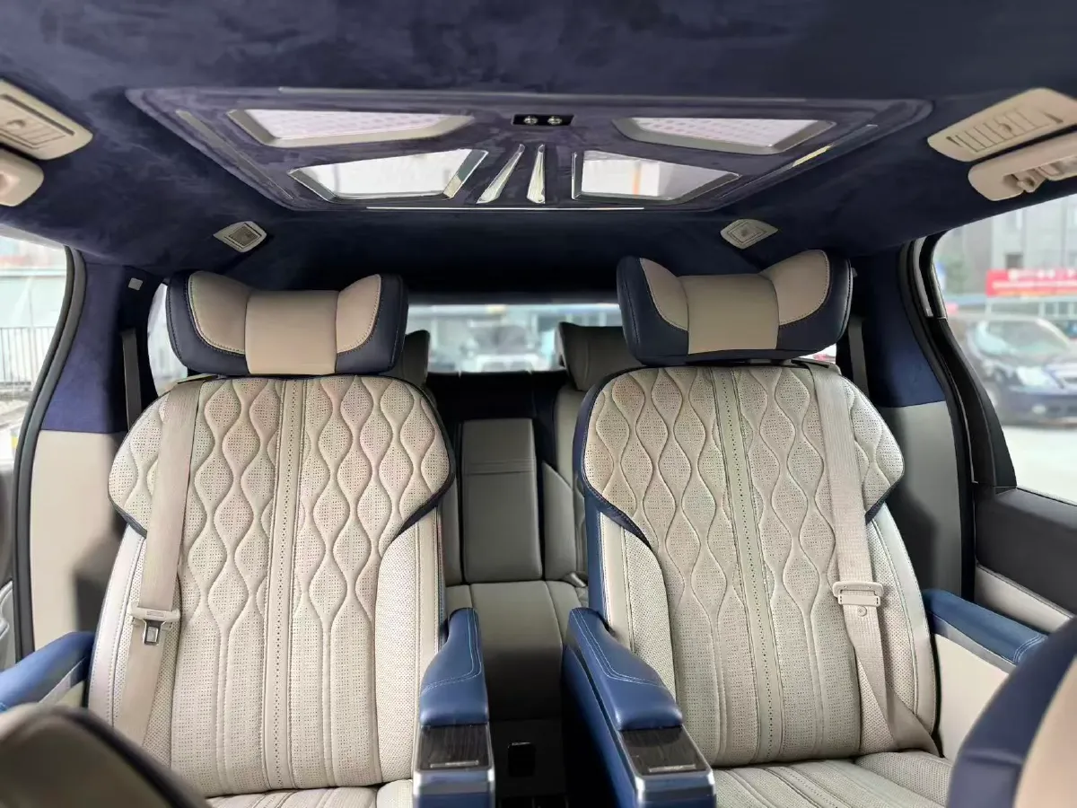 2021 Buick GL8 2.0T 237HP L4 9AT,autocango,china used car exporter,china ev exporter,chinese used car exporter,chinese used ev exporter