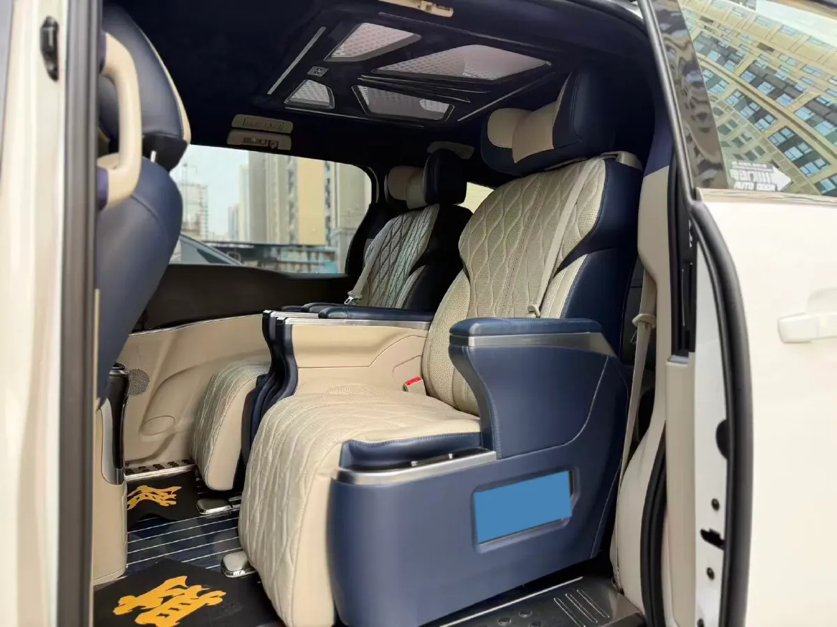 2021 Buick GL8 2.0T 237HP L4 9AT,autocango,china used car exporter,china ev exporter,chinese used car exporter,chinese used ev exporter