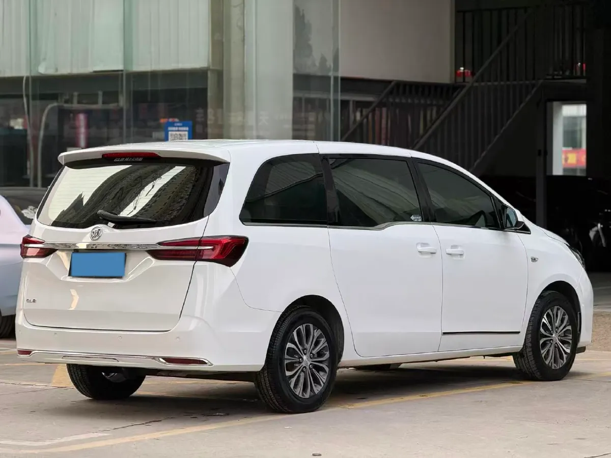 2021 Buick GL8 2.0T 237HP L4 9AT,autocango,china used car exporter,china ev exporter,chinese used car exporter,chinese used ev exporter