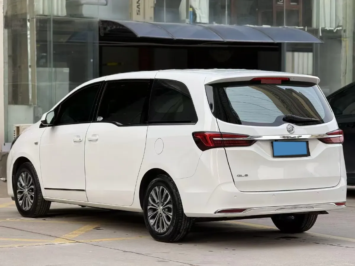 2021 Buick GL8 2.0T 237HP L4 9AT,autocango,china used car exporter,china ev exporter,chinese used car exporter,chinese used ev exporter