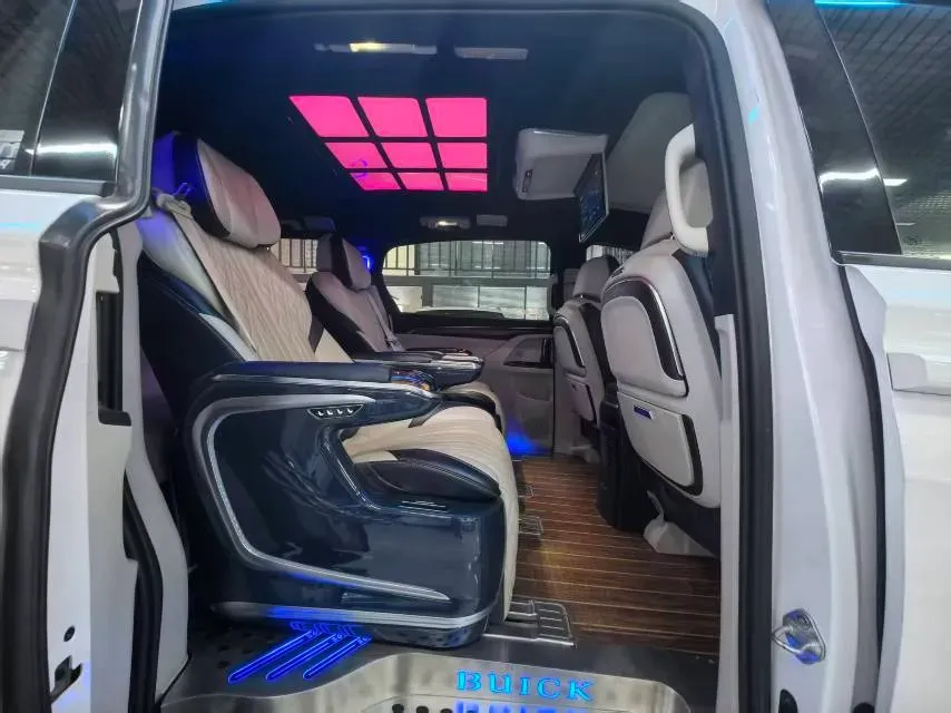 2020 Buick GL8 2.0T 237HP L4 9AT,autocango,china used car exporter,china ev exporter,chinese used car exporter,chinese used ev exporter