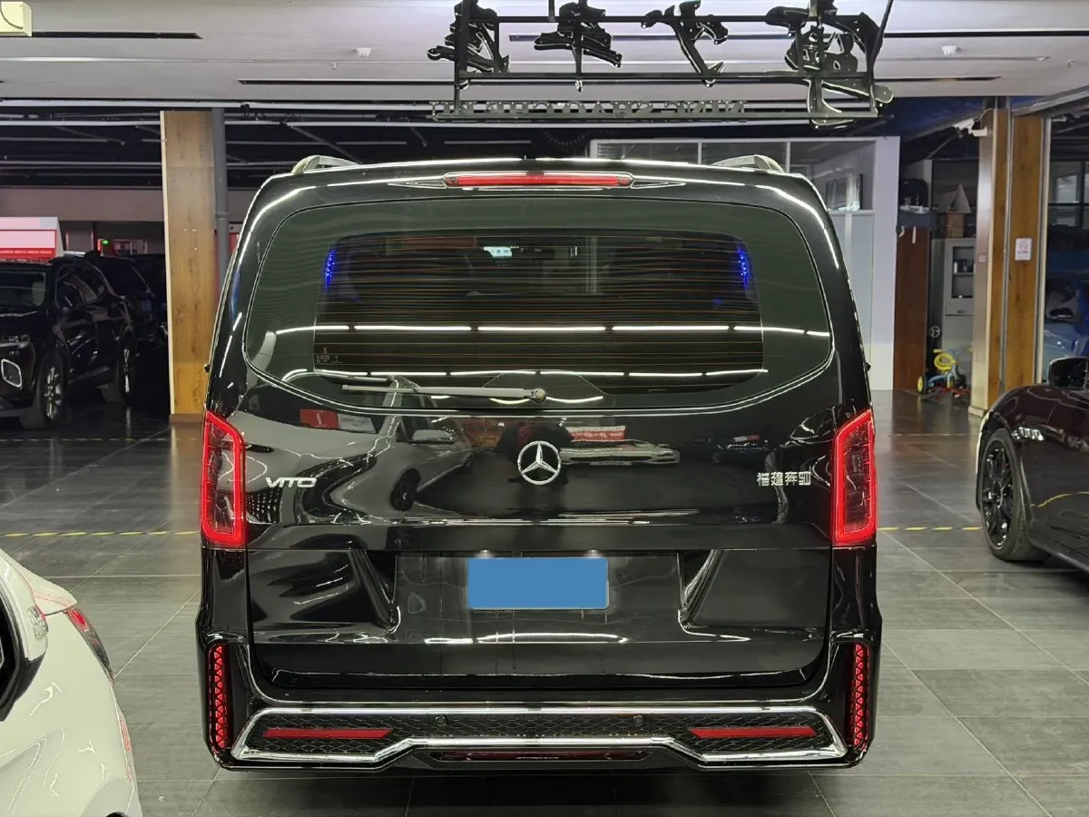 2023 Mercedes-Benz Vito 2.0T 211HP L4 9AT,autocango,china used car exporter,china ev exporter,chinese used car exporter,chinese used ev exporter