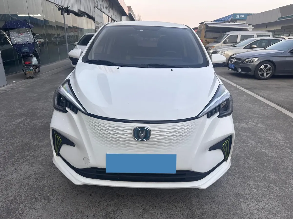2022 ChangAn BenBen E-Star BEV 32.2KWH,autocango,china used car exporter,china ev exporter,chinese used car exporter,chinese used ev exporter