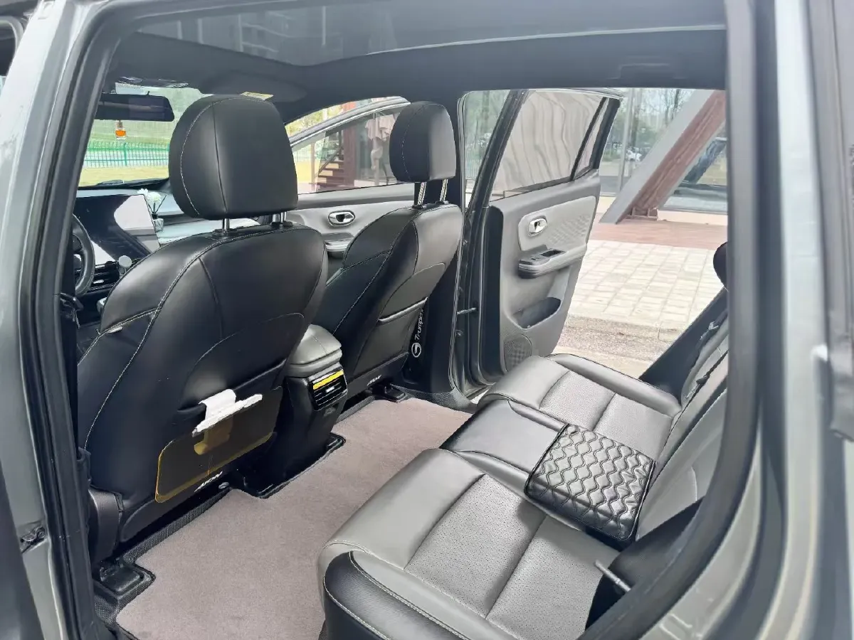 2022 Geely Okavango 1.8T 184HP L4 7DCT,autocango,china used car exporter,china ev exporter,chinese used car exporter,chinese used ev exporter