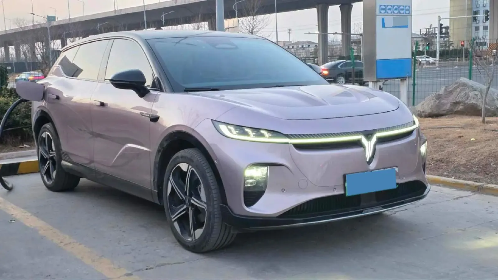 2024 Voyah ZhiYin BEV 79KWH,autocango,china used car exporter,china ev exporter,chinese used car exporter,chinese used ev exporter