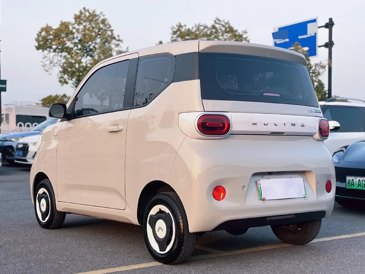 2024 WuLing HongGuang MINI EV BEV 17.3KWH,autocango,china used car exporter,china ev exporter,chinese used car exporter,chinese used ev exporter