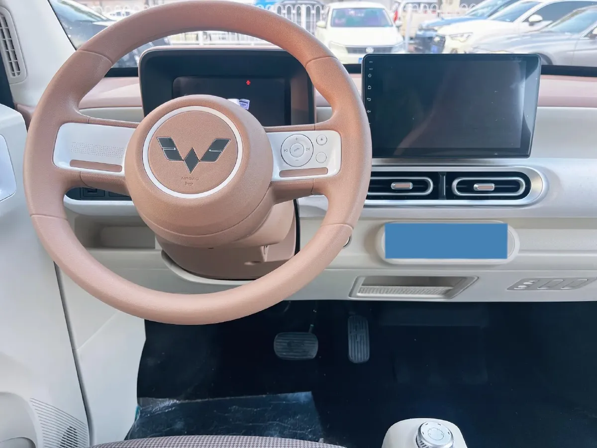 2024 WuLing HongGuang MINI EV BEV 17.3KWH,autocango,china used car exporter,china ev exporter,chinese used car exporter,chinese used ev exporter