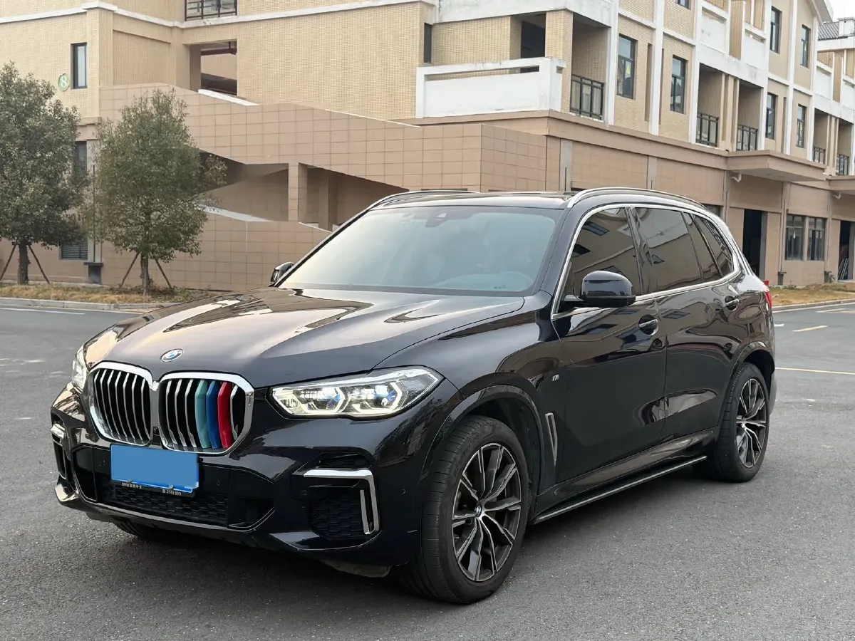 2022 BMW X5 2.0T 245HP L4 8AT,autocango,china used car exporter,china ev exporter,chinese used car exporter,chinese used ev exporter