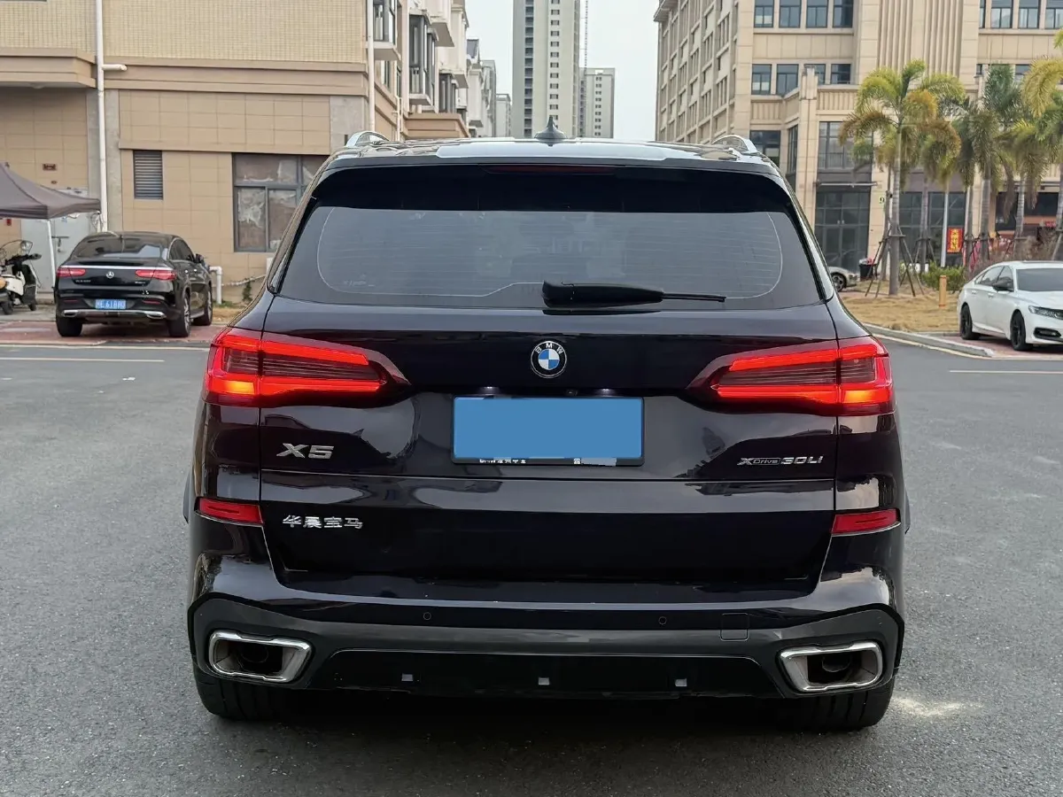 2022 BMW X5 2.0T 245HP L4 8AT,autocango,china used car exporter,china ev exporter,chinese used car exporter,chinese used ev exporter