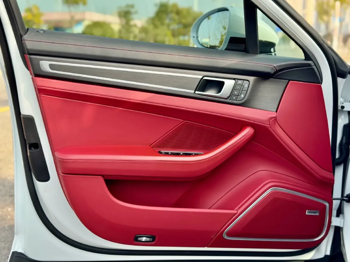 2023 Porsche Panamera 2.9T 330HP V6 8DCT,autocango,china used car exporter,china ev exporter,chinese used car exporter,chinese used ev exporter