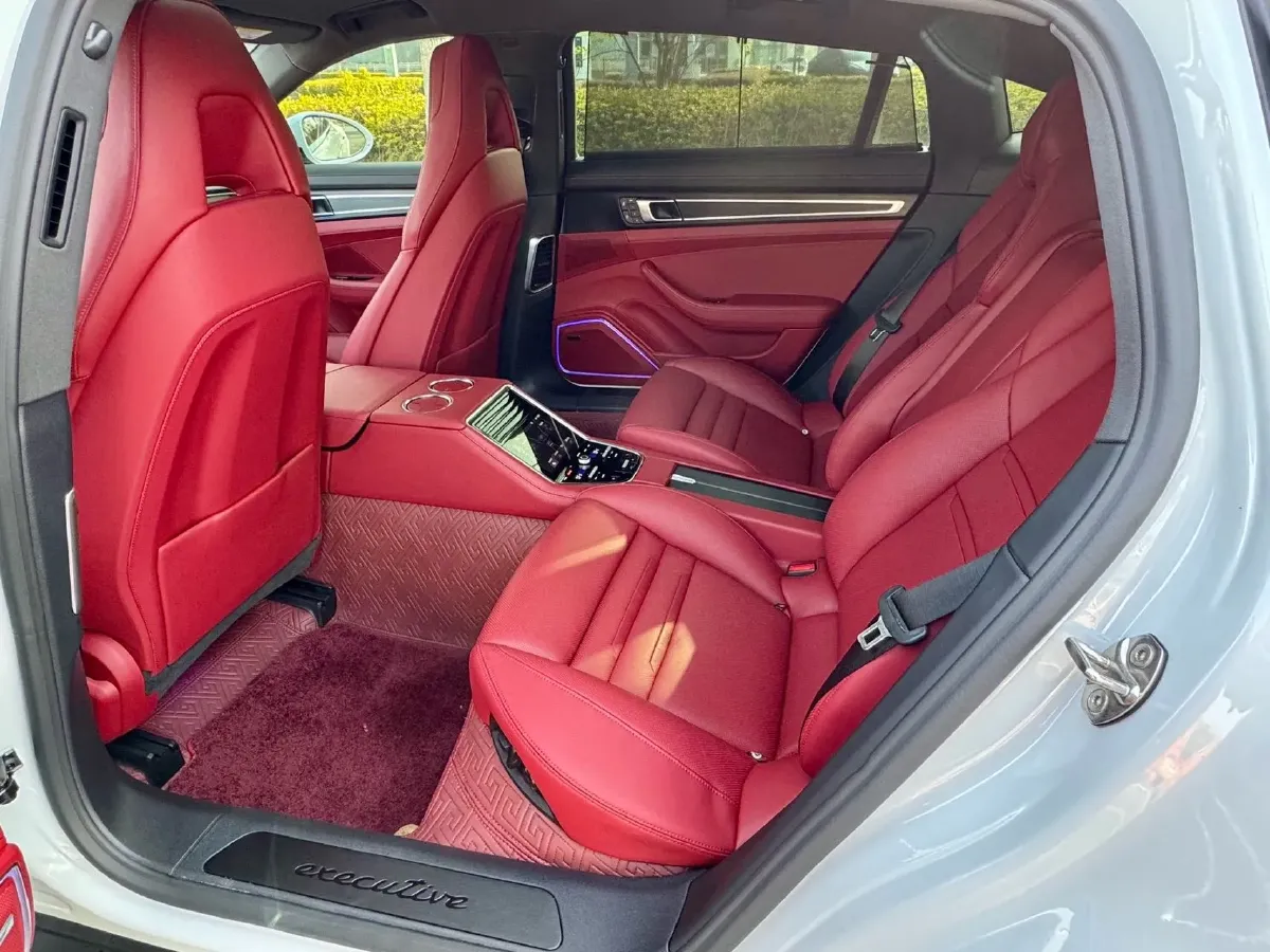 2023 Porsche Panamera 2.9T 330HP V6 8DCT,autocango,china used car exporter,china ev exporter,chinese used car exporter,chinese used ev exporter