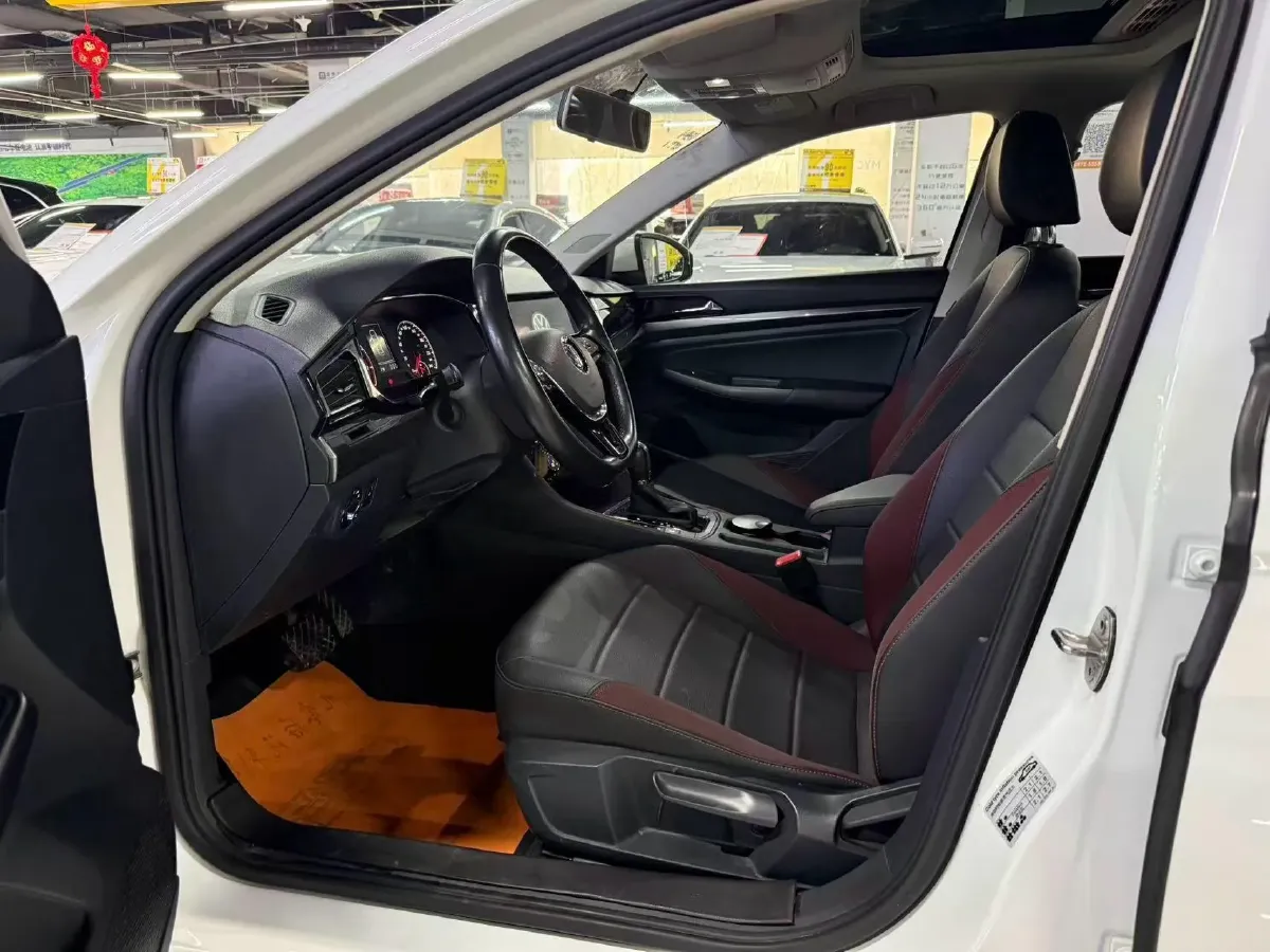 2019 Bestune T77 1.2T 143HP L4 7DCT,autocango,china used car exporter,china ev exporter,chinese used car exporter,chinese used ev exporter
