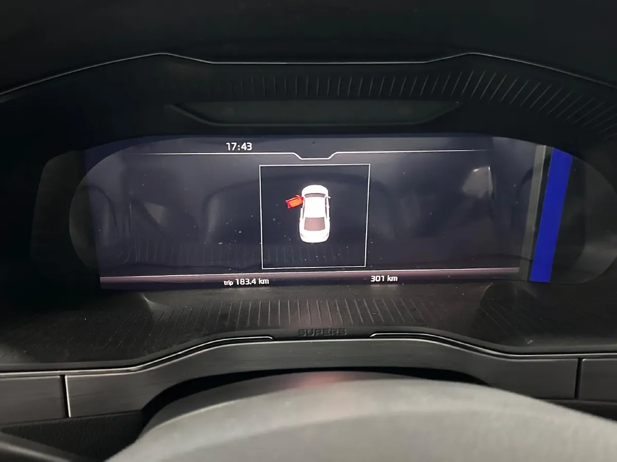 2023 Skoda Superb 1.4T 150HP L4 7DCT,autocango,china used car exporter,china ev exporter,chinese used car exporter,chinese used ev exporter