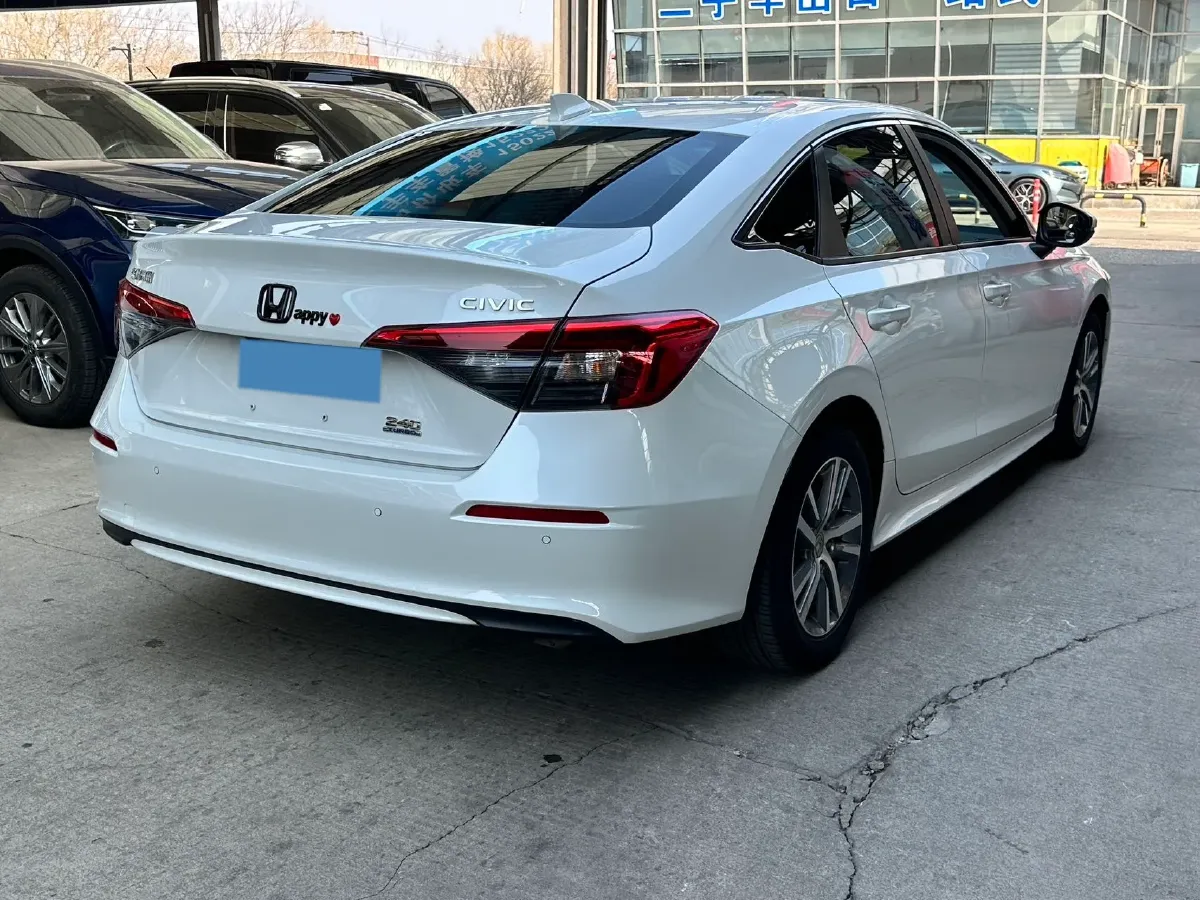 2023 Honda Civic 1.5T 182HP L4 CVT,autocango,china used car exporter,china ev exporter,chinese used car exporter,chinese used ev exporter