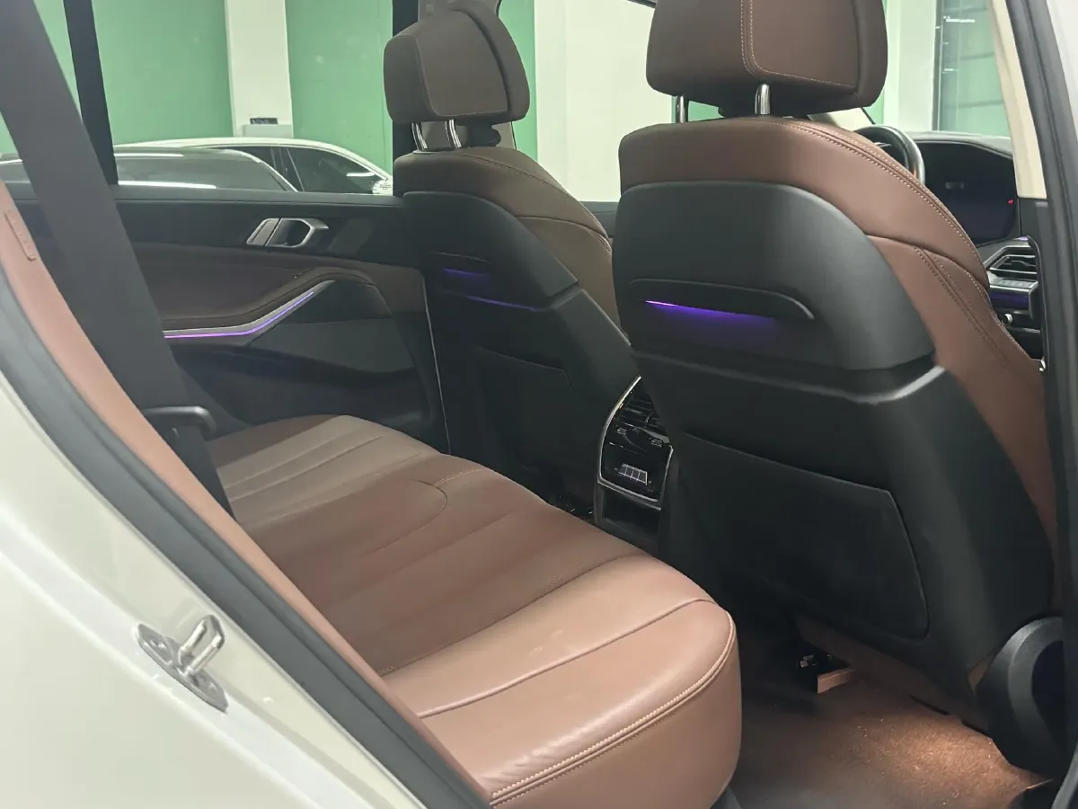 2021 BMW X5 3.0T 340HP L6 8AT,autocango,china used car exporter,china ev exporter,chinese used car exporter,chinese used ev exporter